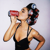 Phlo Finister - List pictures