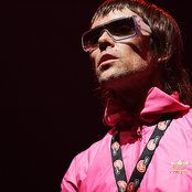 Ian Brown - List pictures