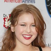 Renee Olstead - List pictures