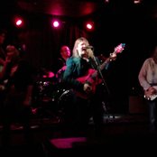 Cait Brennan - List pictures