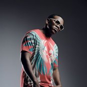 Loyiso - List pictures