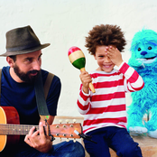 Black Yaya - List pictures