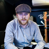 Alex Clare - List pictures