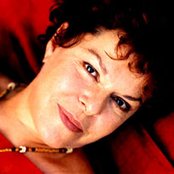 Miúcha - List pictures