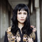 Laura Carbone - List pictures