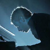 Chris Martin - List pictures