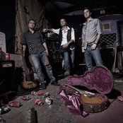 Black Kiss Superstar - List pictures