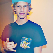 Cody Simpson - List pictures