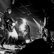 American Head Charge - List pictures