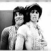 Ronnie Wood - List pictures
