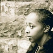 Cold Specks - List pictures