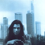 Paul Gilbert - List pictures