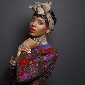 Jade Novah - List pictures