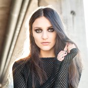 Nicole Sabouné - List pictures