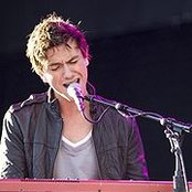 Richard Fleeshman - List pictures