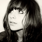 Gabrielle Aplin - List pictures