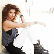 Tori Kelly - List pictures