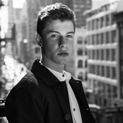 Shawn Mendes - List pictures