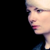 Kal Lavelle - List pictures