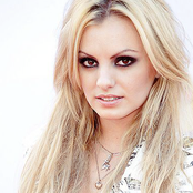 Alexandra Stan - List pictures