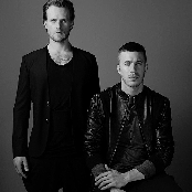 Nik & Jay - List pictures