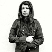 Shannon Wright - List pictures