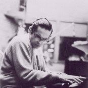 Bill Evans - List pictures