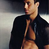 Enrique Iglesias - List pictures