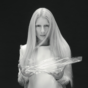 Iamamiwhoami - List pictures