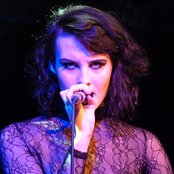 Ren Harvieu - List pictures