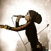 Blue King Brown - List pictures