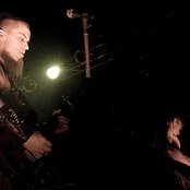 Sleepytime Gorilla Museum - List pictures