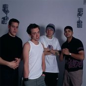 Pezz - List pictures