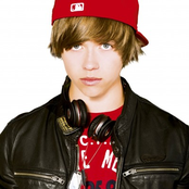 Ian Thomas - List pictures