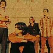 Embrace - List pictures