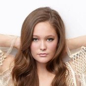 Kira Isabella - List pictures