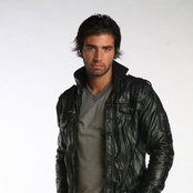 Jencarlos Canela - List pictures