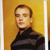 Matt Skiba - List pictures