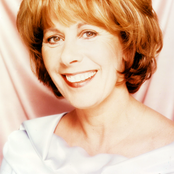 Marti Webb - List pictures