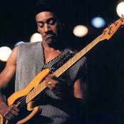Marcus Miller - List pictures