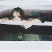 Julia Stone - List pictures