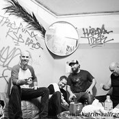 Mondo Generator - List pictures