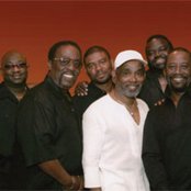 Frankie Beverly - List pictures