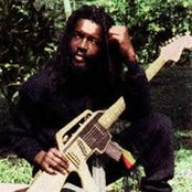 Peter Tosh - List pictures