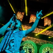 Hillsong Young And Free - List pictures