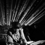 Lewis Parker - List pictures