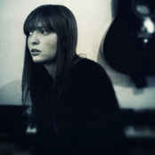 Faye - List pictures