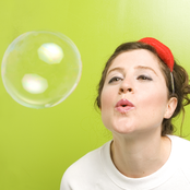 Mirah - List pictures