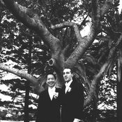 Oren Ambarchi - List pictures