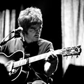 Noel Gallagher - List pictures